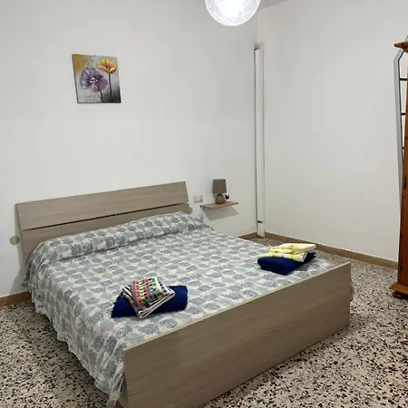 Casa Dai 4 Alberi * Carloforte (Isola di San Pietro)